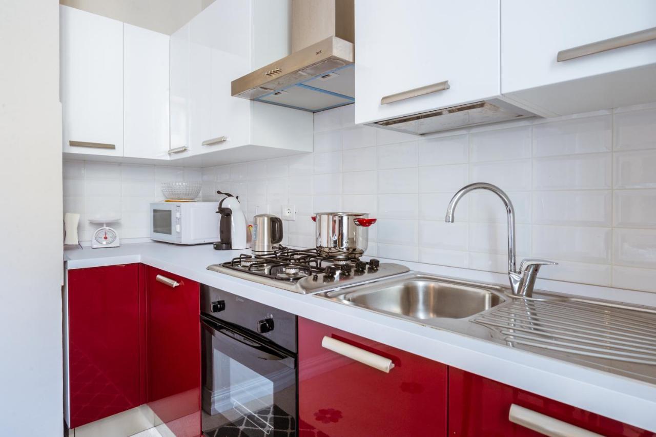 Sanremo Grand Central Apartment Екстер'єр фото
