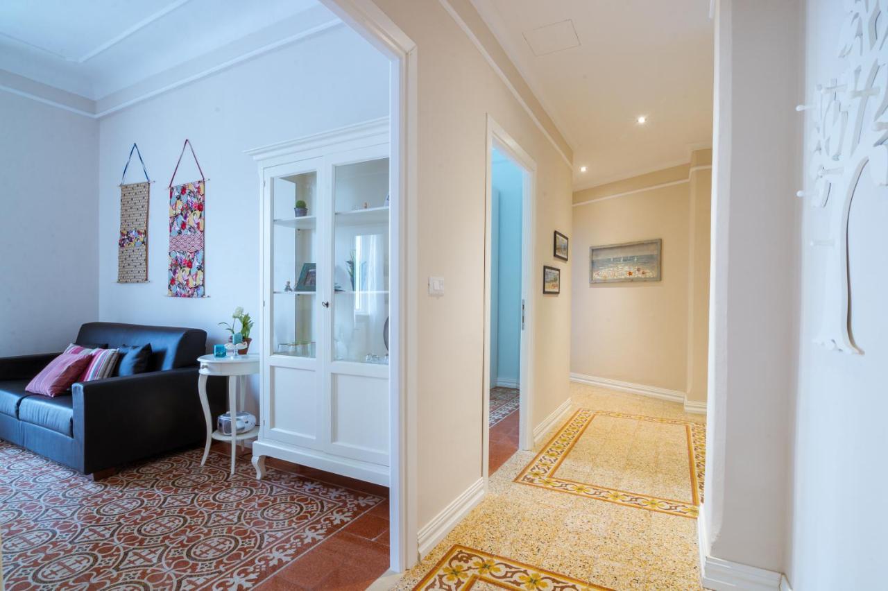 Sanremo Grand Central Apartment Екстер'єр фото